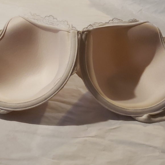 Bra - Picture 7 of 8